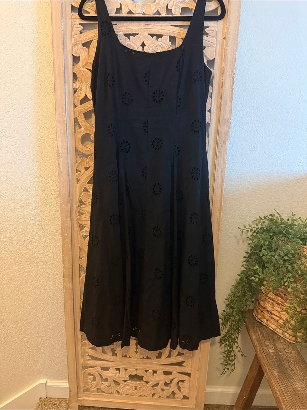 Free Assembly Black Eyelet Midi Dress Size S 4-6 Sleeveless Fit & Flare